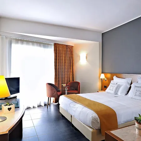 Grand Diana Majestic 4*
