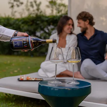 Hotel Grand Diana Majestic