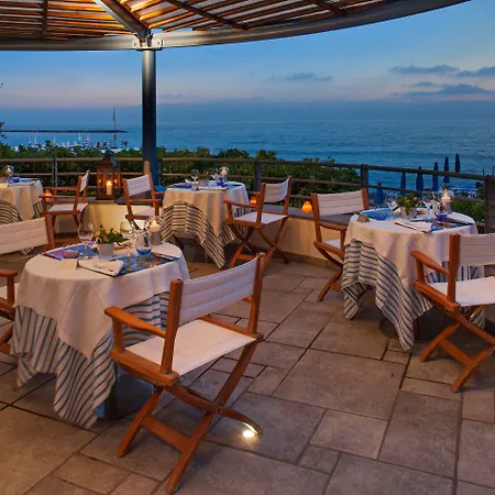 Hotel Grand Diana Majestic