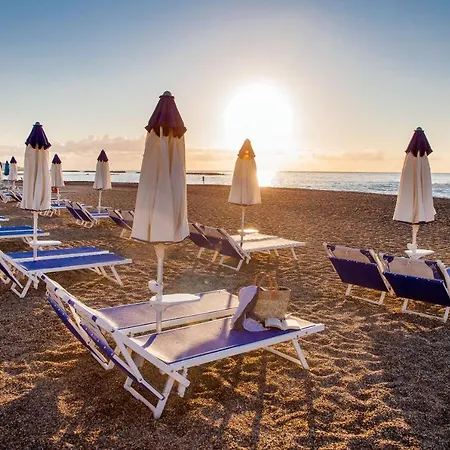 Grand Diana Majestic 4* Ντιάνο Μαρίνα