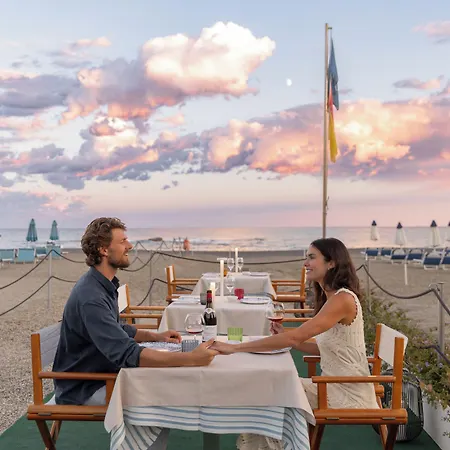 Szálloda Grand Diana Majestic 4*