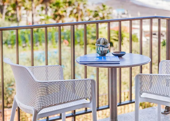 Grand Diana Majestic מלון 4*