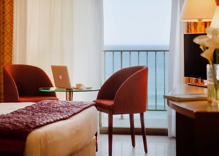 جراند ديانا ماجستيك فندق 4*