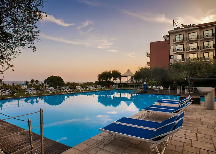 Grand Diana Majestic 4*